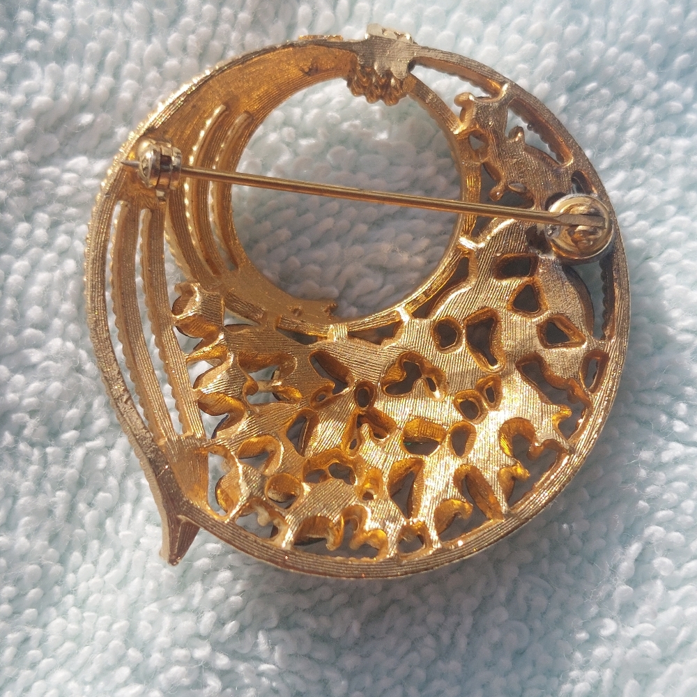 Set Of Vintage Pins Brooches Gold Tone Rhinestones - Picture 8 of 11